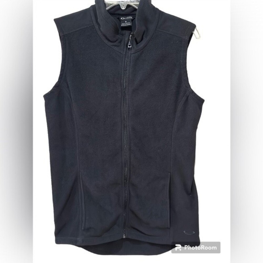 Oakley women’s zip up vest